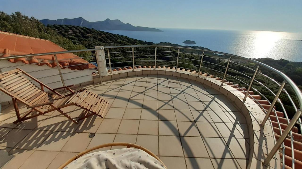 Charly Point Villa Метони Экстерьер фото