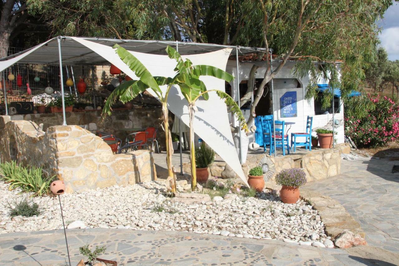 Charly Point Villa Метони Экстерьер фото